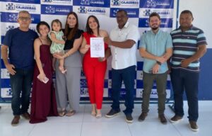 Cajazeiras do Piauí empossa nova médica aprovada em concurso público